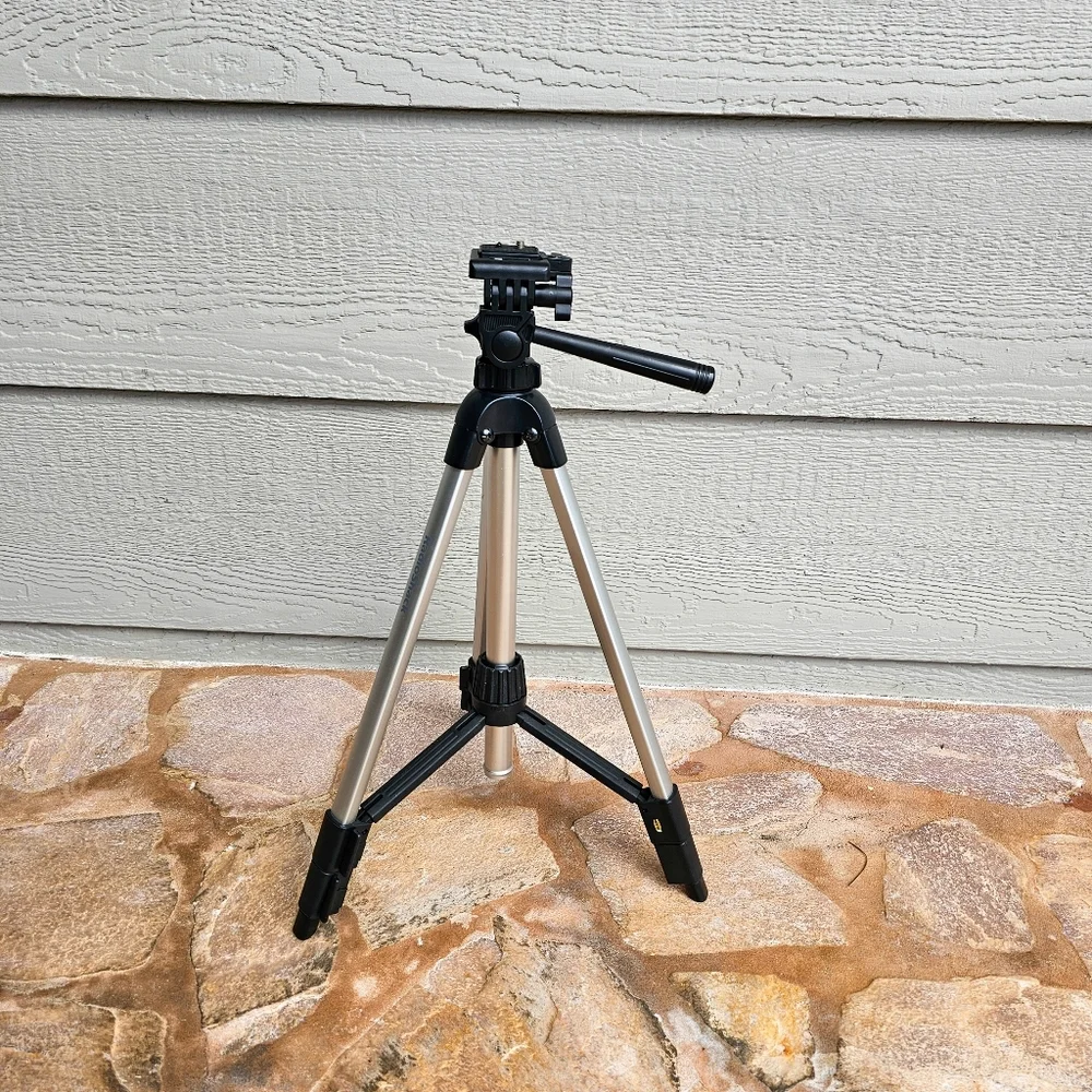 Radio shack tripod 51